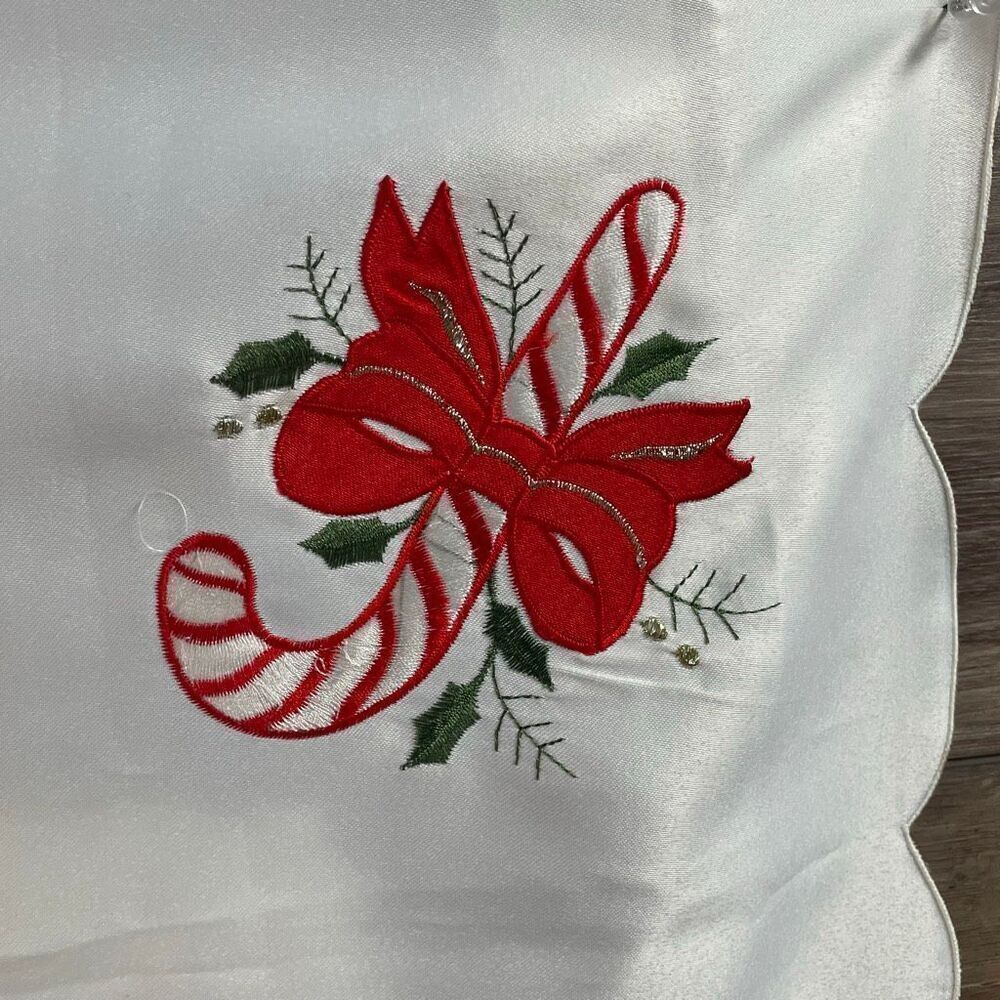 Vintage Christmas Satin Like Tablecover Candy Canes Bows Holly Home Decor 34x34 - Picture 6 of 8